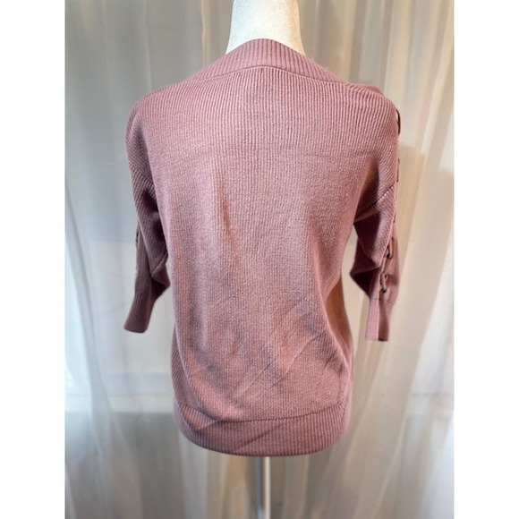 Soho Size XS Women's Pink Crewneck Sweater - Picture 3 of 5